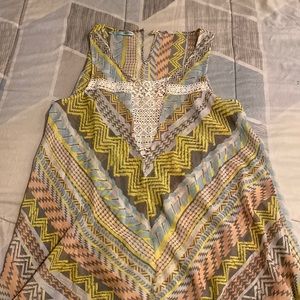 Maurice’s tank top